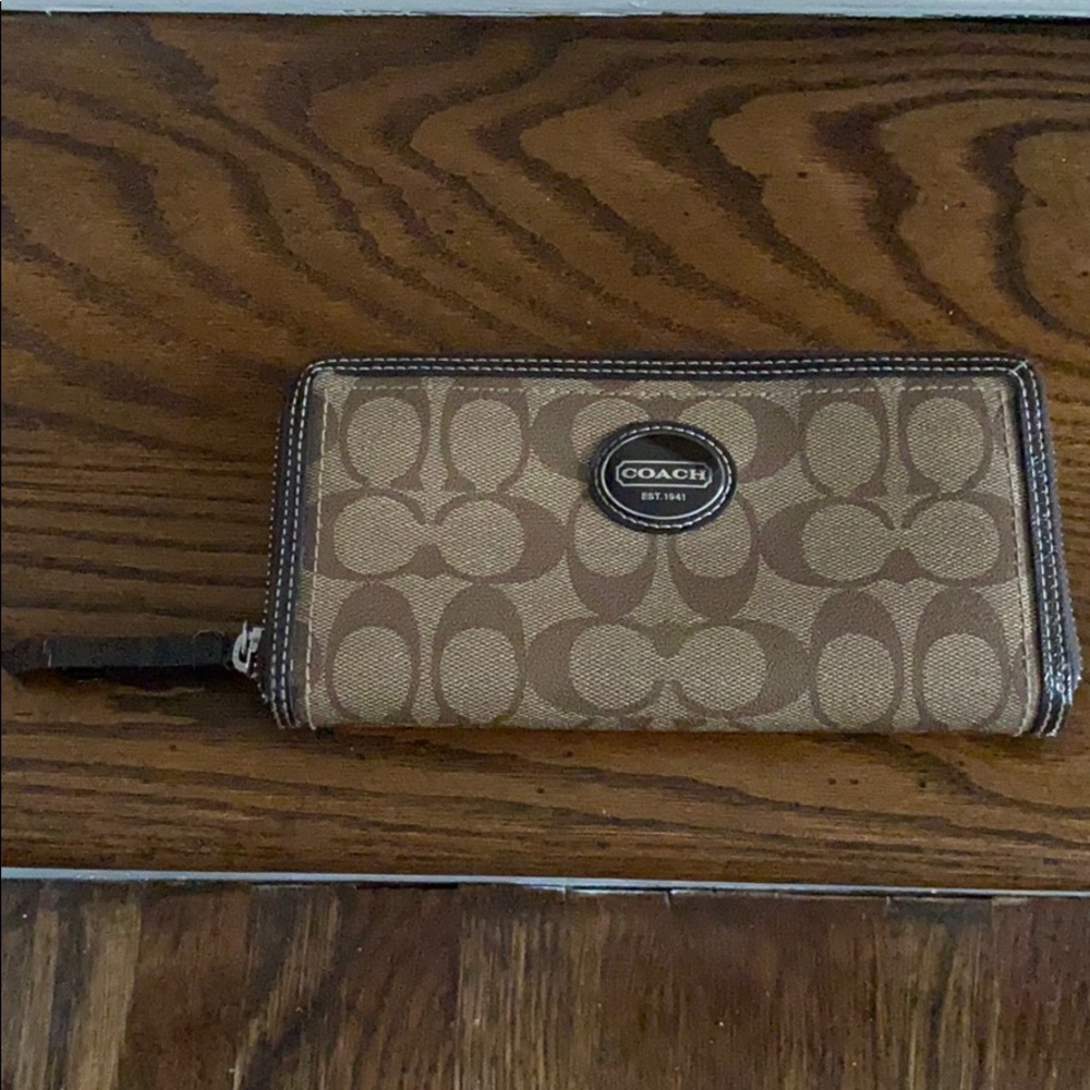 Large coach wallet